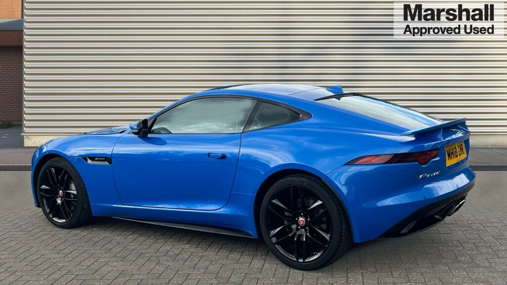 Jaguar F-Type F-type 2.0 R-dynamic Blue #5