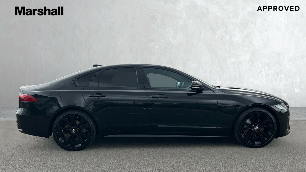 Jaguar XF Xf 2.0 D200 R-dynamic Hse Black Black #4