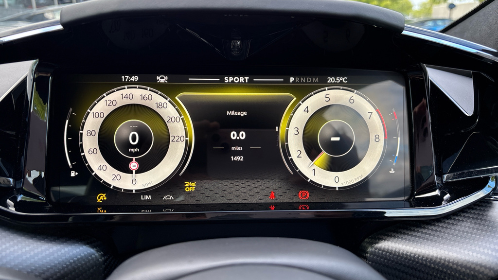 Aston Martin Vantage Vantage S Roadster Green #6