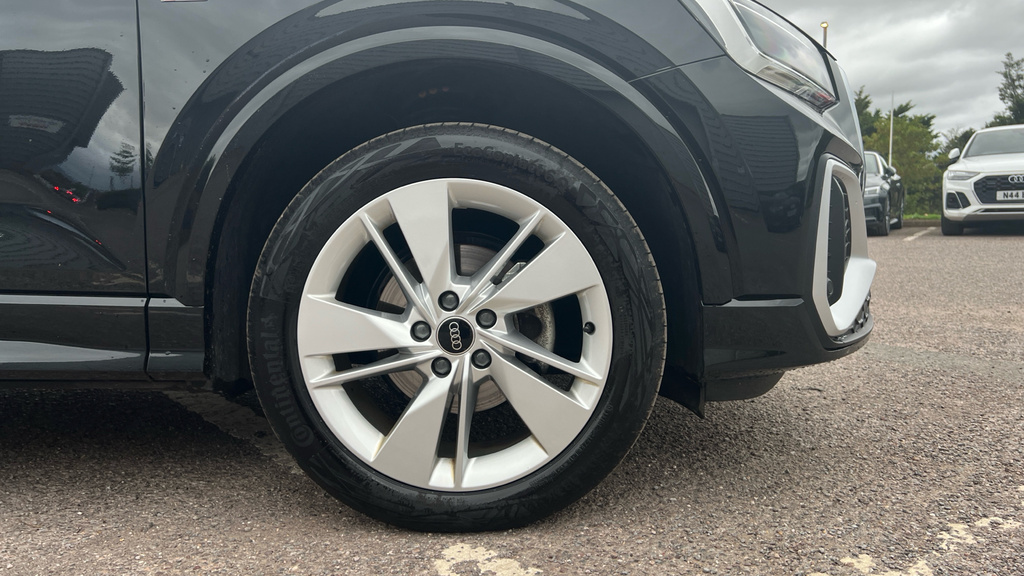 Audi Q2 Q2 30 Tfsi 116 S Line Black #5