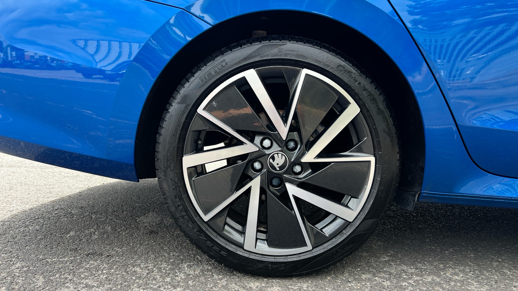 Skoda Octavia Octavia 1.5 Tsi 150 Sportline Blue #5