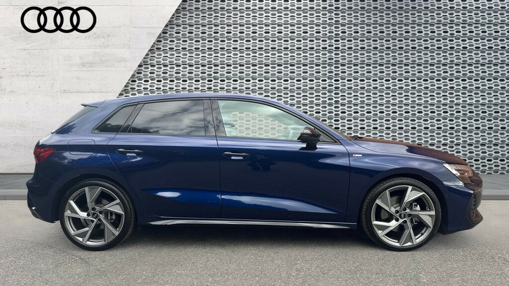 Audi A3 A3 1.5 Tfsi 150 Black Edition S Tronic Blue #4