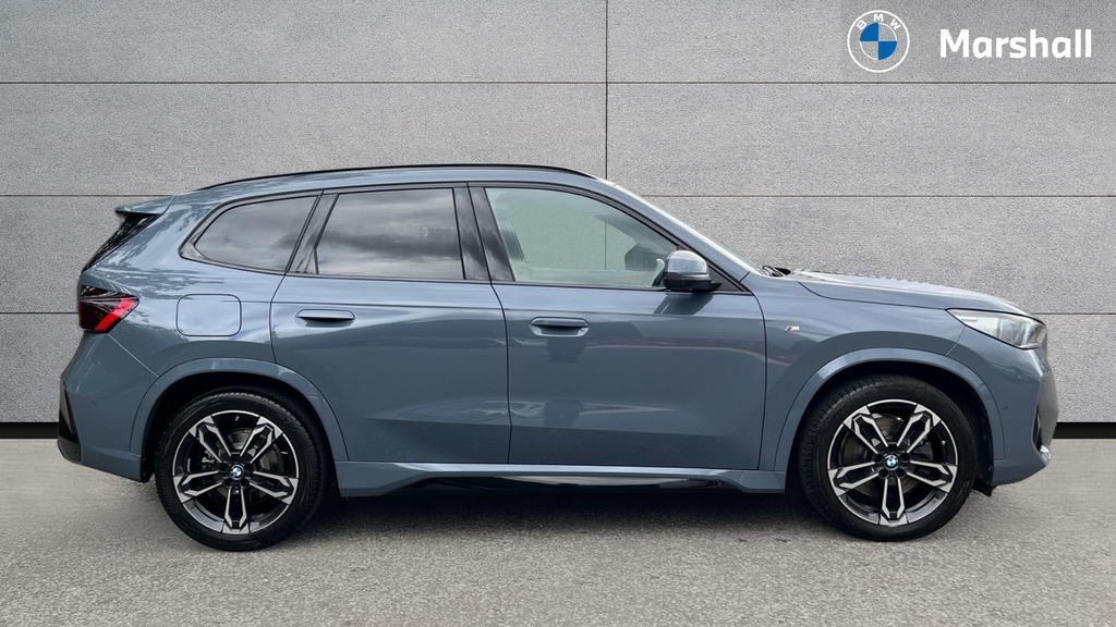 BMW X1 X1 Xdrive 23I Mht M Sport Step #3