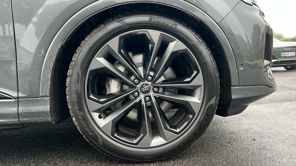 Audi Q7 Q7 50 Tdi Quattro Black Edition Tiptronic Tec Grey #5