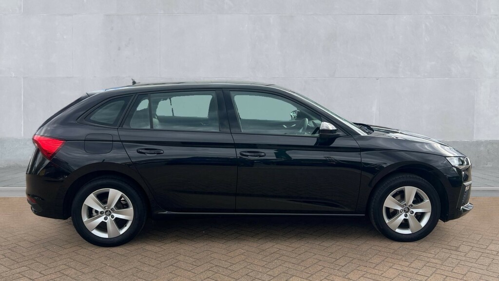 Skoda Scala Scala 1.0 Tsi 116 Se Edition Black #4