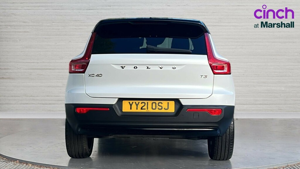 Volvo XC40 Xc40 1.5 T3 163 R Design Pro White #4