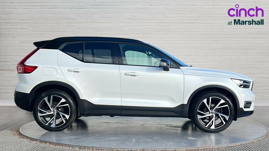 Volvo XC40 Xc40 1.5 T3 163 R Design Pro White #2