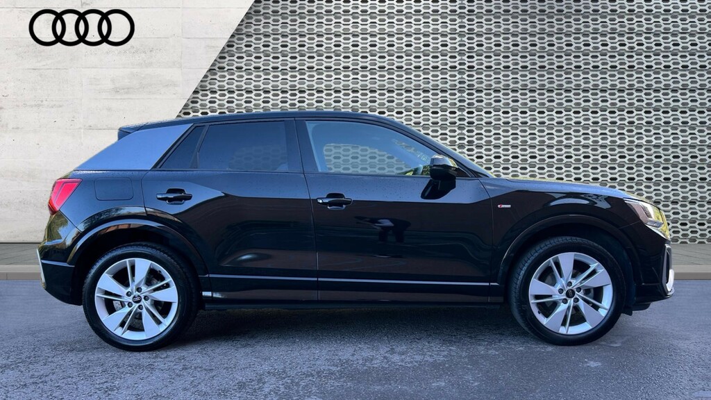 Audi Q2 Q2 30 Tfsi 116 S Line Black #4