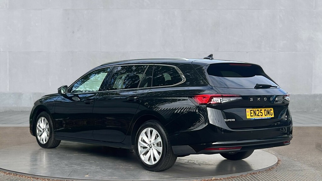 Skoda Superb Superb 1.5 Tsi Iv Se Technology Dsg EN25OMG Black #3