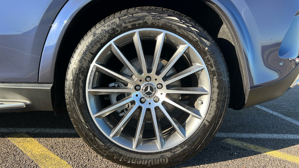 Mercedes-Benz GLE Class 450D 4Matic Amg Line Premium Black #25