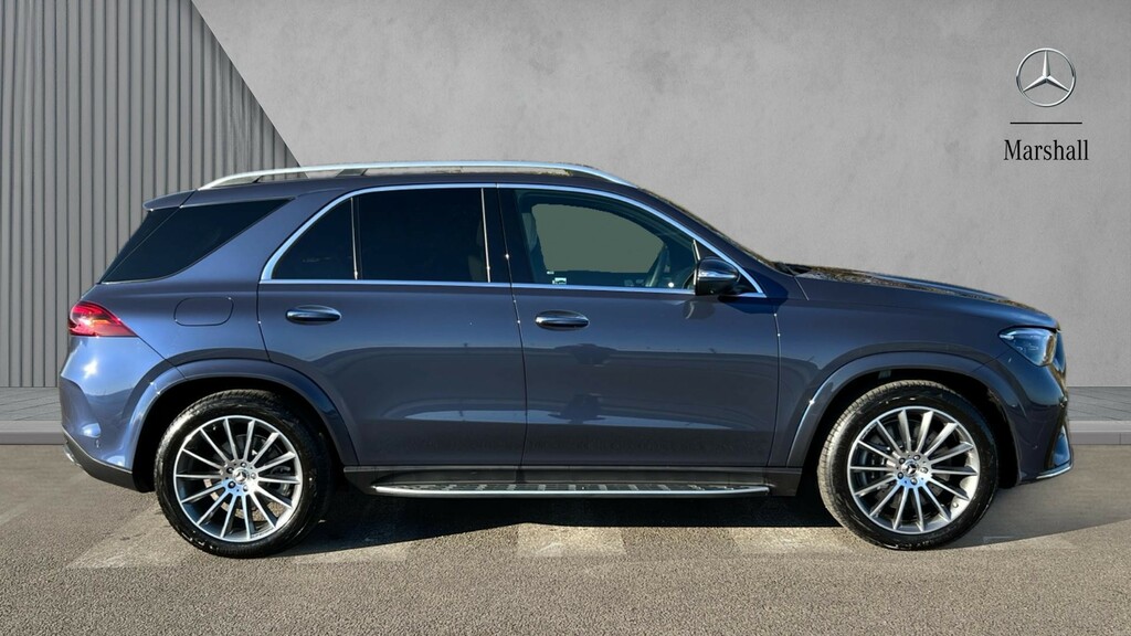 Mercedes-Benz GLE Class 450D 4Matic Amg Line Premium Black #4