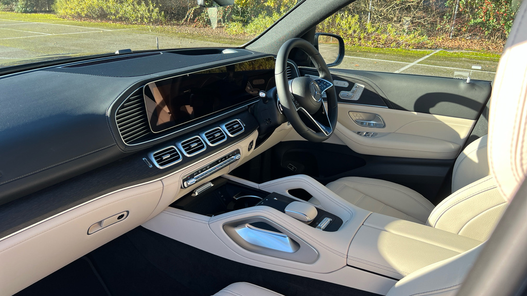 Mercedes-Benz GLE Class 450D 4Matic Amg Line Premium Black #11
