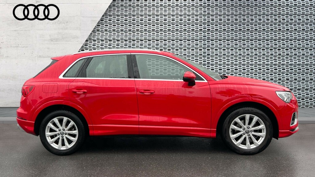 Audi Q3 Q3 35 Tfsi Sport Red #4