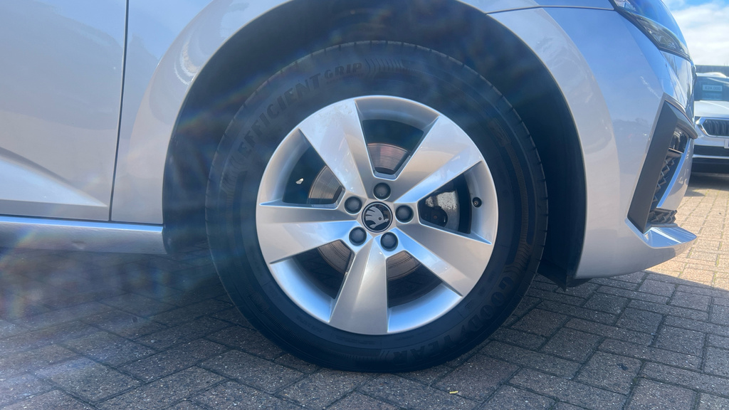 Skoda Scala 1.5 Tsi Se L Edition Dsg Black #20