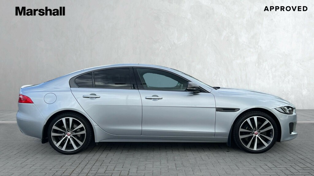 Jaguar XE Xe 2.0 300 300 Sport Awd Silver #5