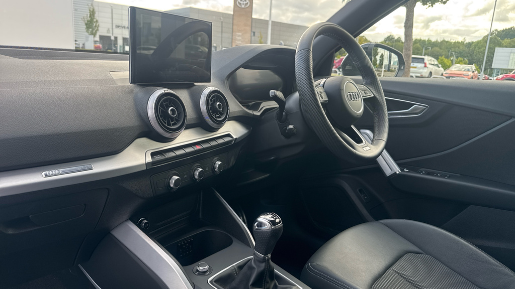 Audi Q2 Q2 30 Tfsi 116 S Line Black #2