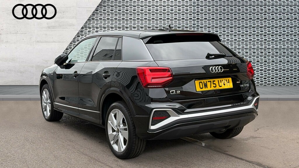 Audi Q2 Q2 35 Tfsi S Line S Tronic Black #3