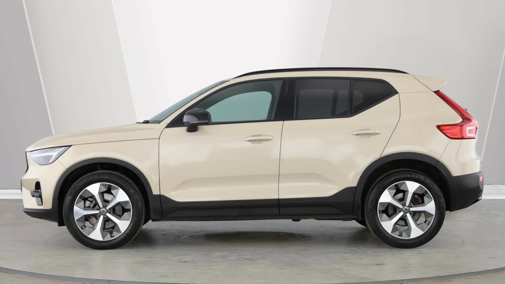 Volvo XC40 Xc40 2.0 B3p Plus Dark KN75NXX #6