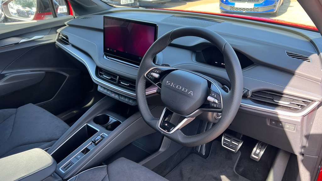 Skoda Elroq Elroq 210Kw 85 Sportline 84Kwh Red #6
