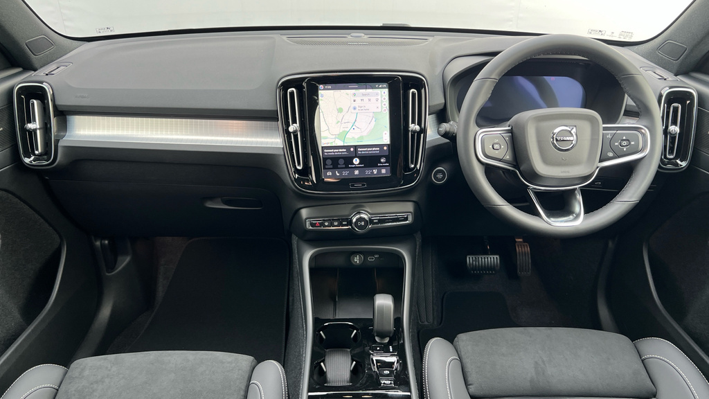 Volvo XC40 Xc40 2.0 B4p Ultra Black Edition Grey #5