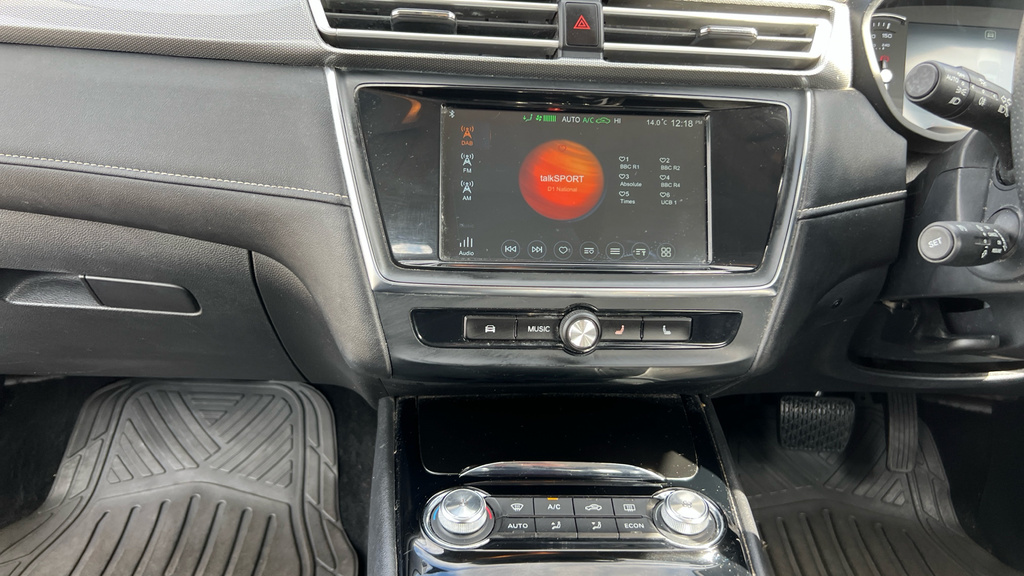 MG MG5 52.5Kwh Excite Silver #12