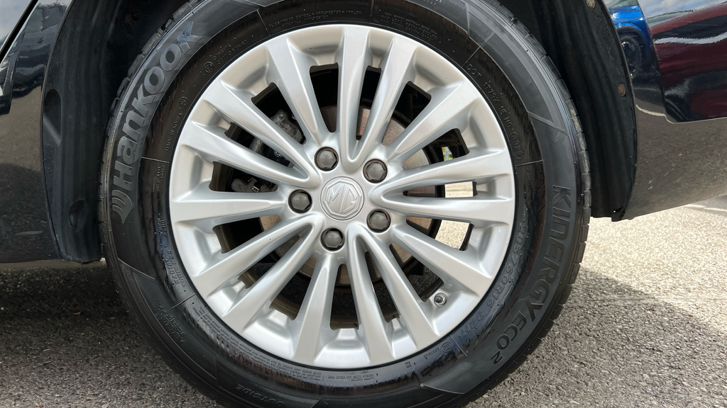 MG MG5 52.5Kwh Excite Silver #19