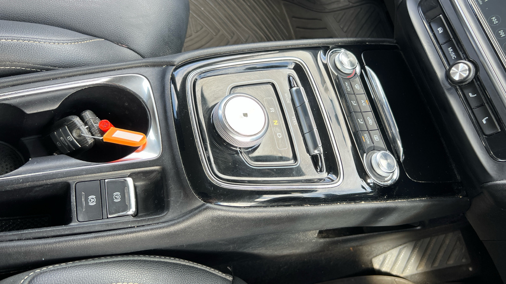 MG MG5 52.5Kwh Excite Silver #28