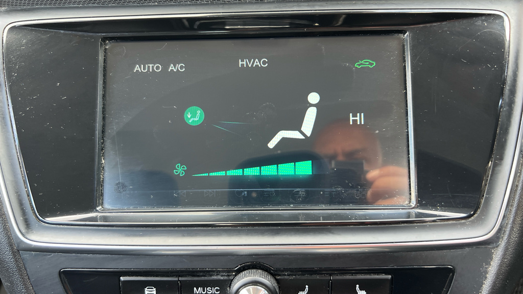 MG MG5 52.5Kwh Excite Silver #33