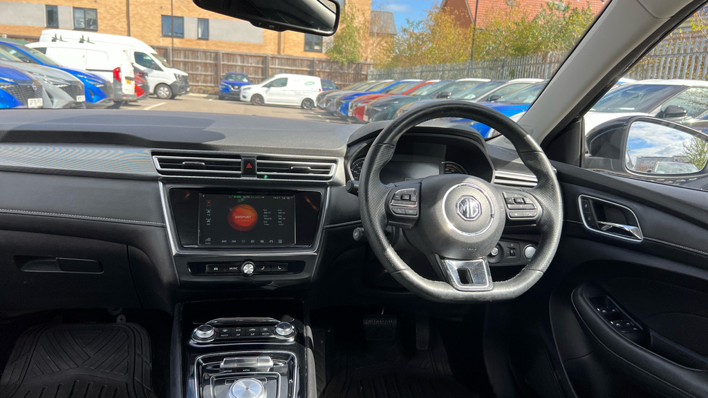 MG MG5 52.5Kwh Excite Silver #11