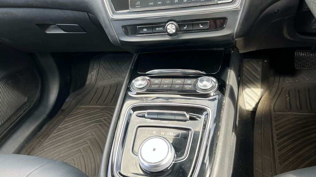 MG MG5 52.5Kwh Excite Silver #29