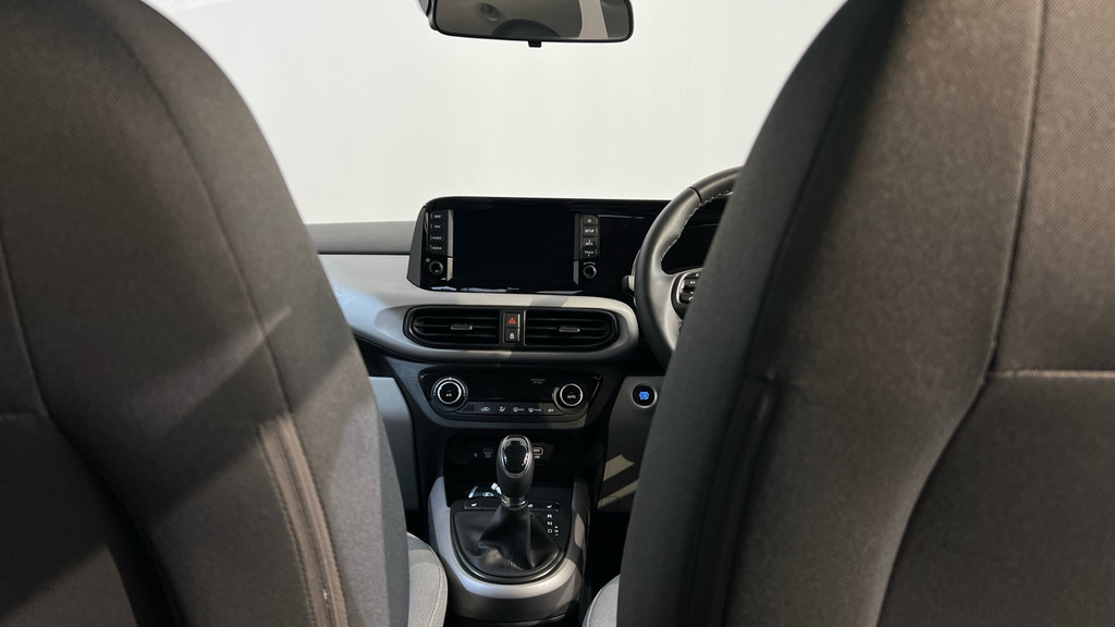 Hyundai I10 1.2 79 Premium Nav Grey #12
