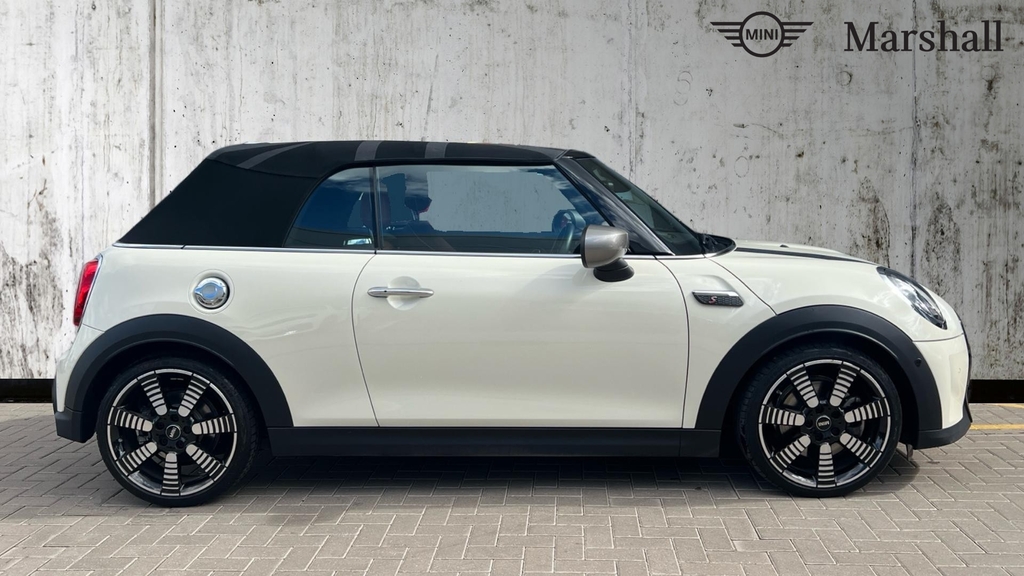 Mini Convertible Convertible 2.0 Cooper S Exclusive White #3