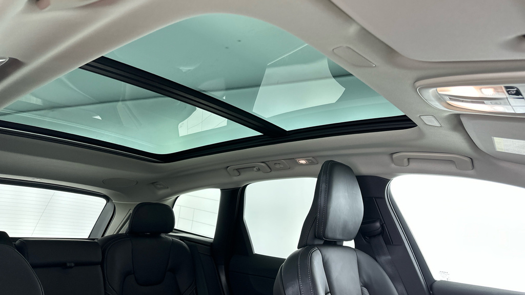 Volvo XC60 Plus, B5 Awd Mild Hybrid, Dark Silver #22