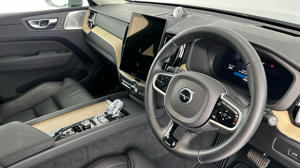 Volvo XC60 Plus, B5 Awd Mild Hybrid, Dark Silver #9