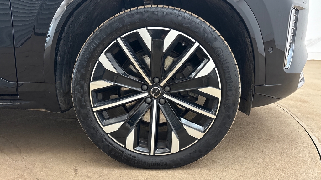 Volvo XC90 Xc90 2.0 B5p Ultra Bright Awd Geartronic Black #4