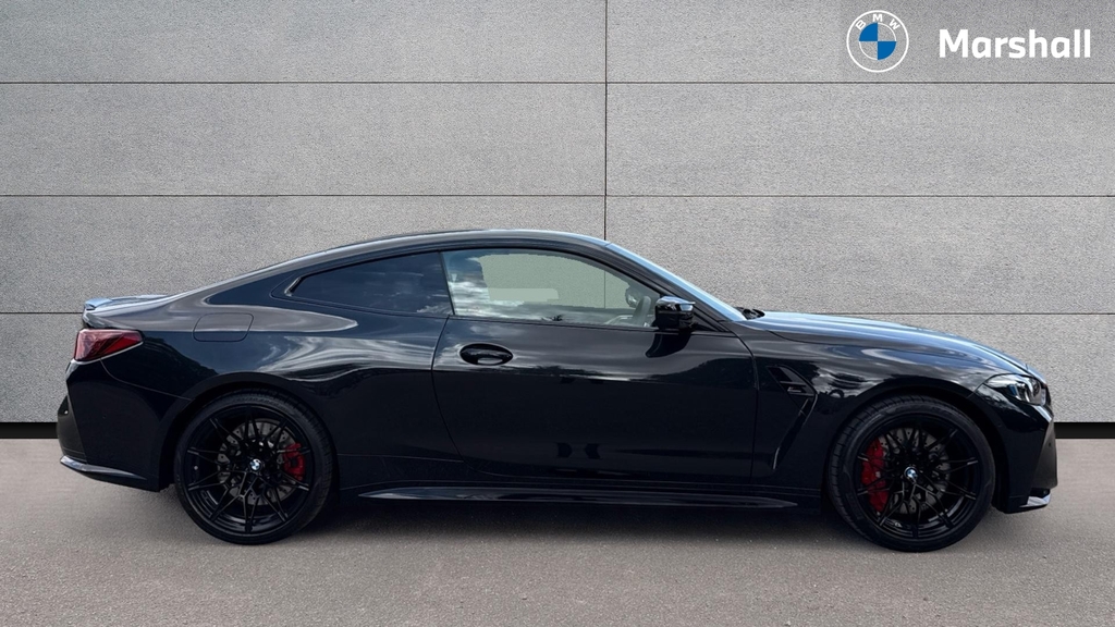 BMW M4 M4 Xdrive 530 Competition M Step Black #3