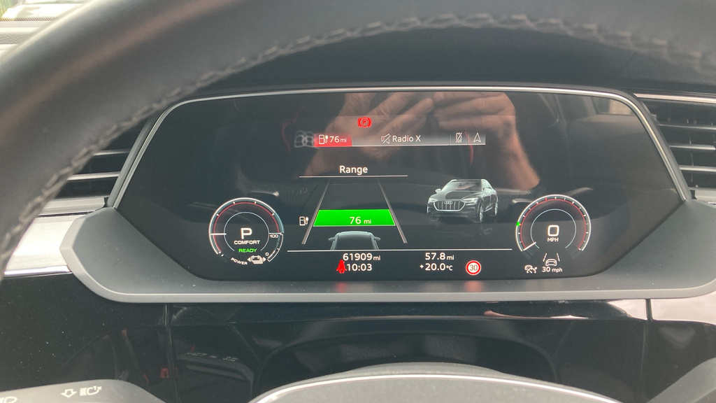 Audi E-tron Sportback Black Edition 55 95Kwh Quattro 300K Silver #14