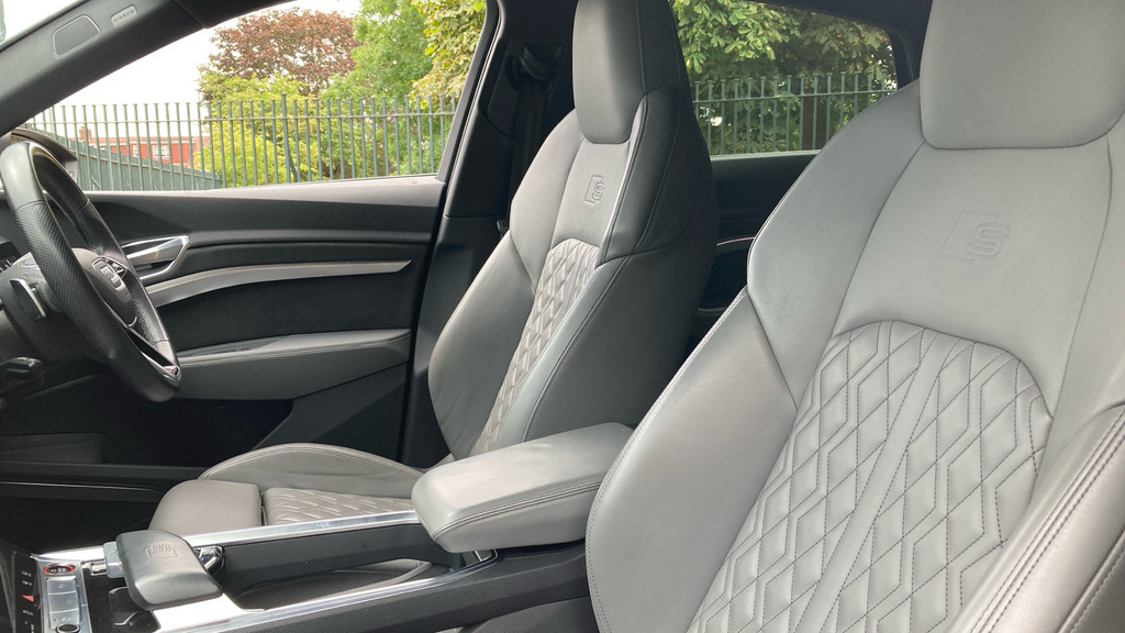 Audi E-tron Sportback Black Edition 55 95Kwh Quattro 300K Silver #17