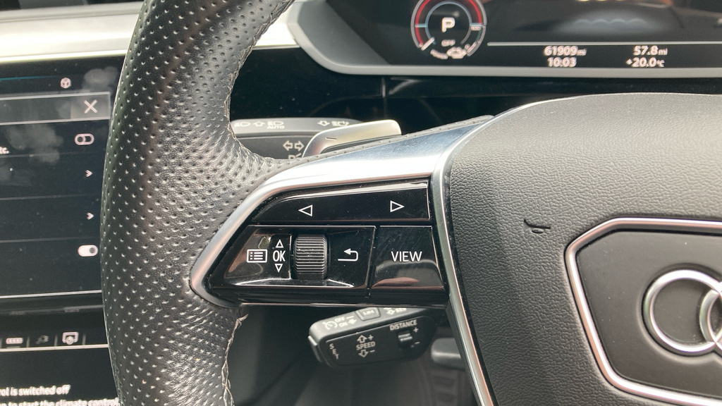 Audi E-tron Sportback Black Edition 55 95Kwh Quattro 300K Silver #24