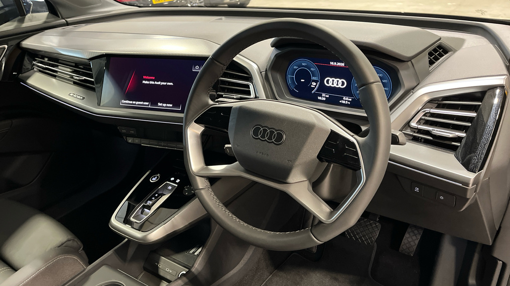Audi Q4 E Tron Q4 150Kw 40 63Kwh Sport Leather Blue #6