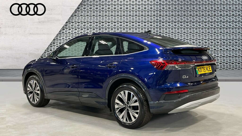 Audi Q4 E Tron Q4 150Kw 40 63Kwh Sport Leather Blue #3