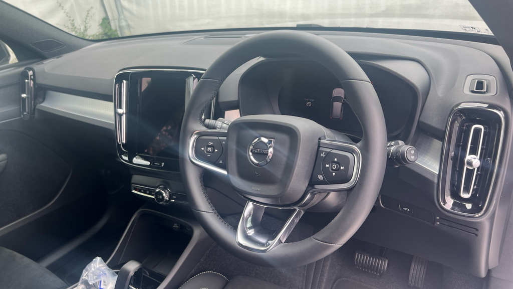 Volvo XC40 Volvo Xc40 Estate 2.0 B3p Plus Dark Silver #5