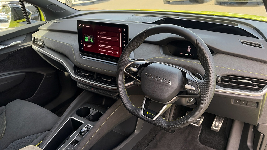Skoda ENYAQ Enyaq Vrs 82 Kwh 340 Ps Single Speed 4X4 Green #6