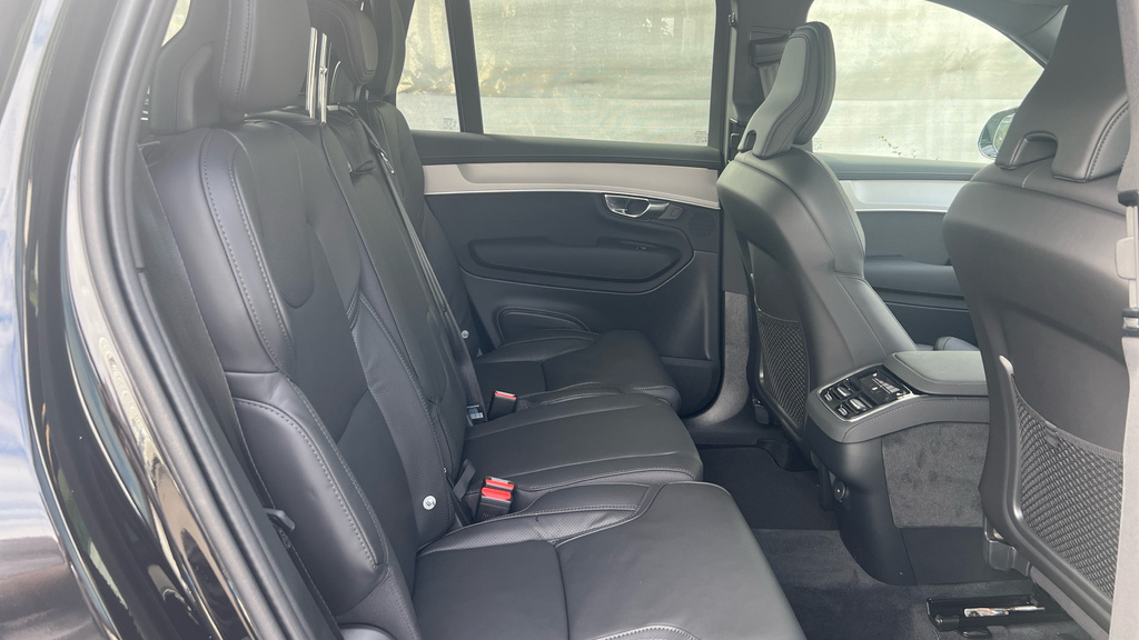 Volvo XC90 Volvo Xc90 Estate 2.0 B5p Plus Pro Black Edition 5 Black #6