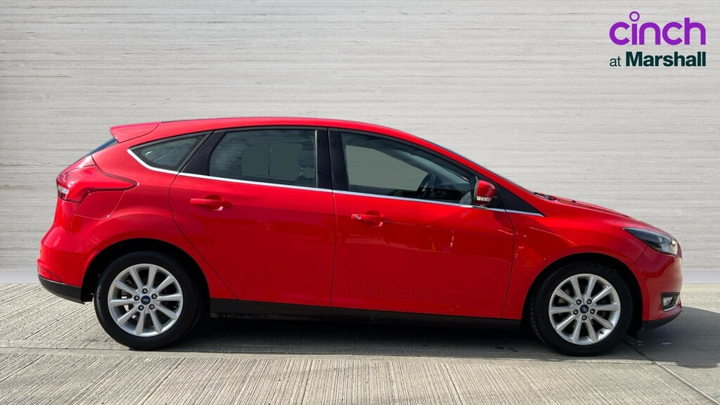 Ford Focus Focus 1.6 125 Titanium Navigation Powershift Red #2