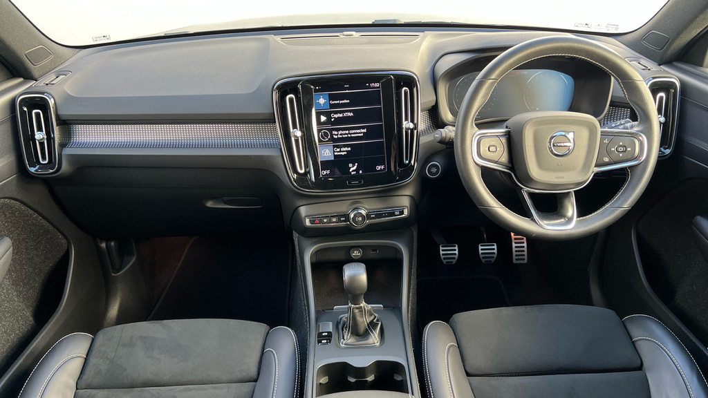 Volvo XC40 Xc40 1.5 T3 163 R Design Black #5