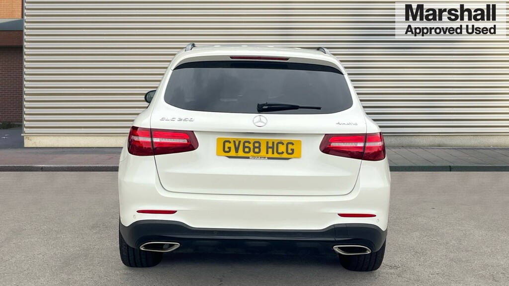 Mercedes-Benz GLC Class Glc 250 4Matic Amg Line Premium Plus 9G-tronic White #4
