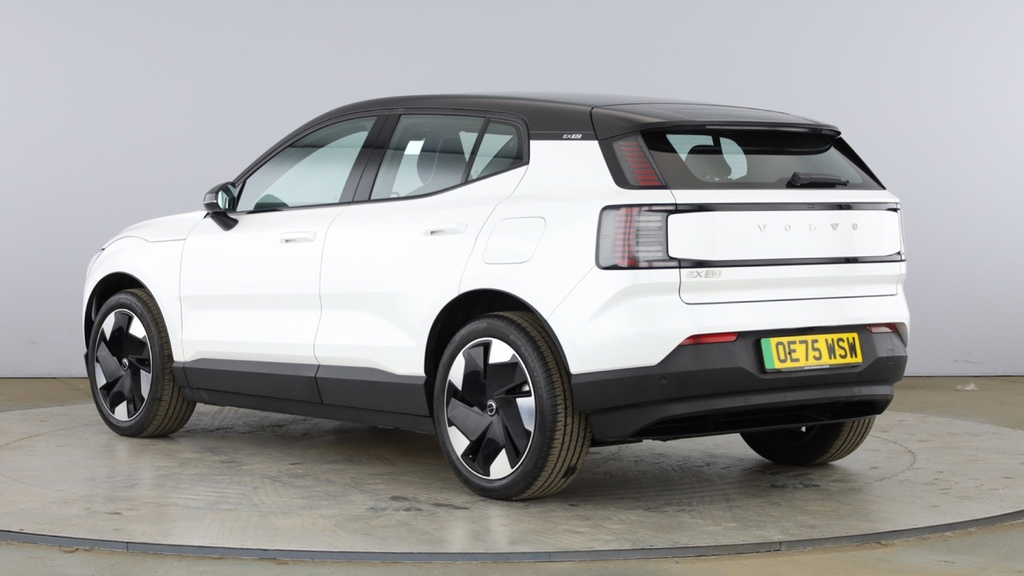 Volvo EX30 Ex30 315Kw Twin Motor Performance Plus 69Kwh A White #5