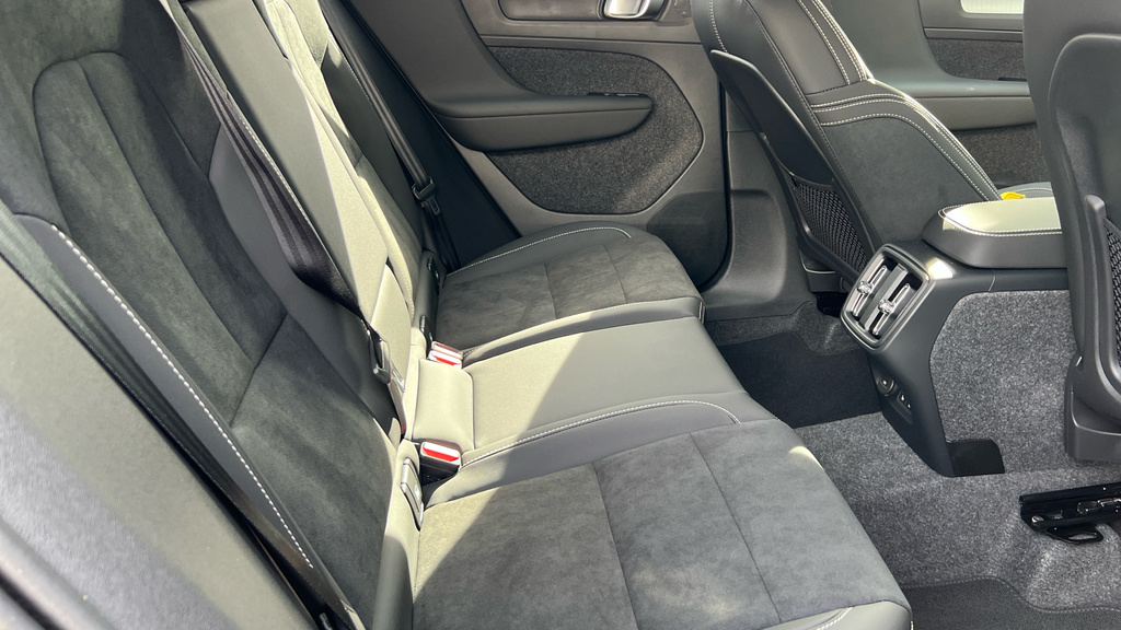 Volvo XC40 Xc40 2.0 B4p Plus Black Edition ME75OSK Blue #6