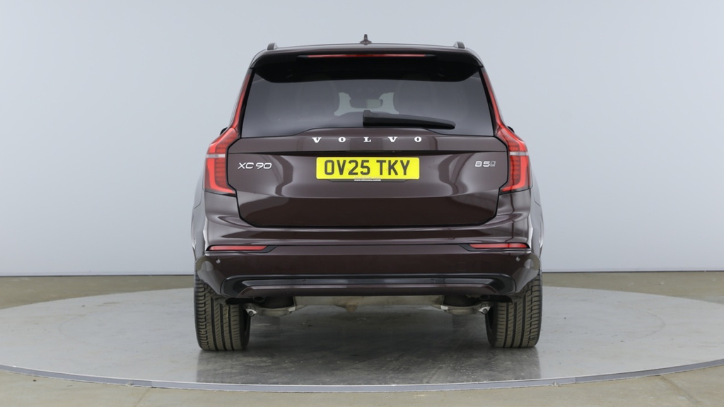 Volvo XC90 Xc90 2.0 B5p Plus Dark Awd Geartronic Red #4